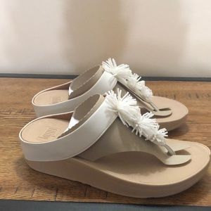 Fitflop fino bead Pom Pom size 8.5(eur40/uk6.5)